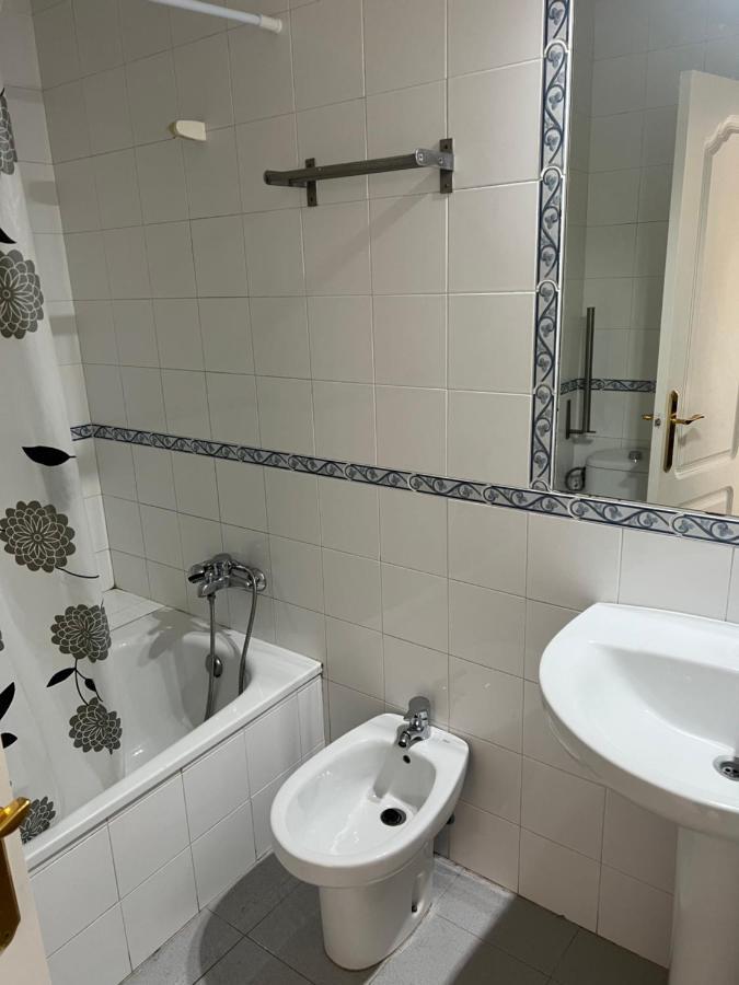 Piso De 3 Dormitorios Con Garaje 헤레스 외부 사진